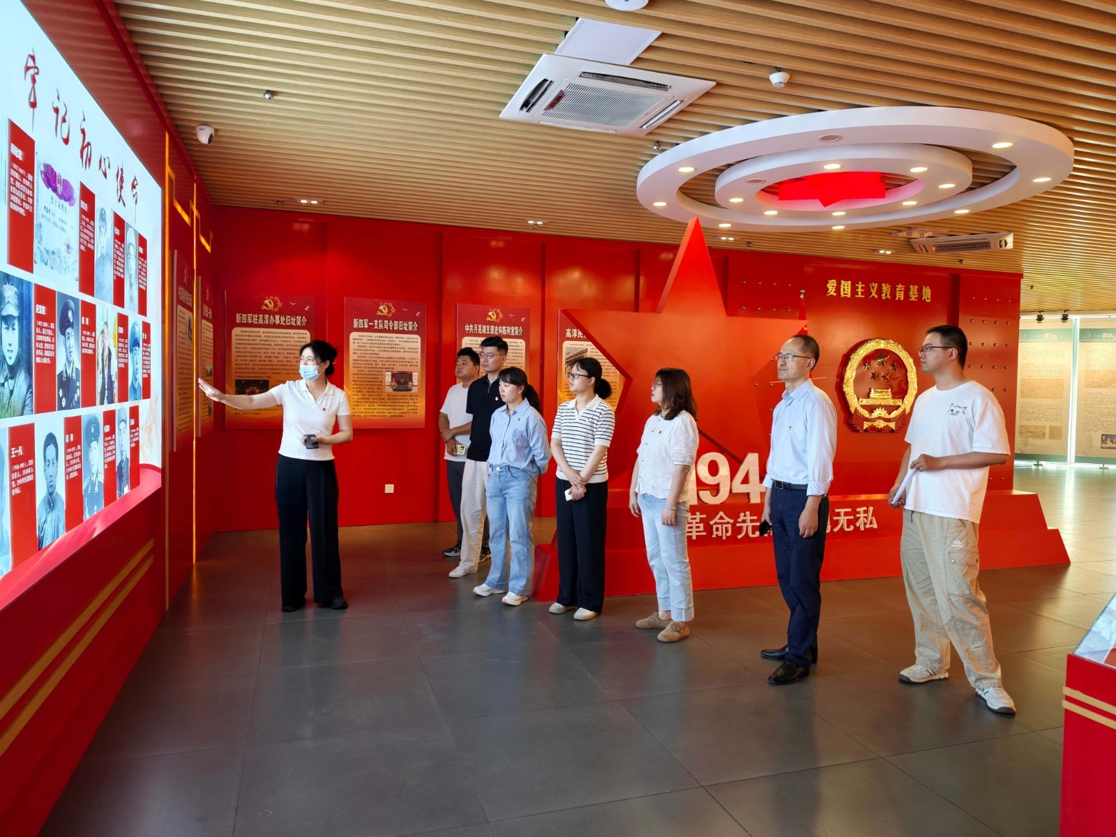 跟着党史去读城 党建赋能促发展——路通公司联合高淳区档案馆开展党支部结对共建活动